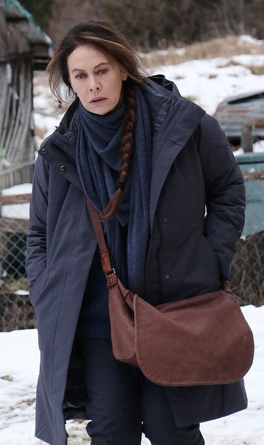 Flori deasupra infernului