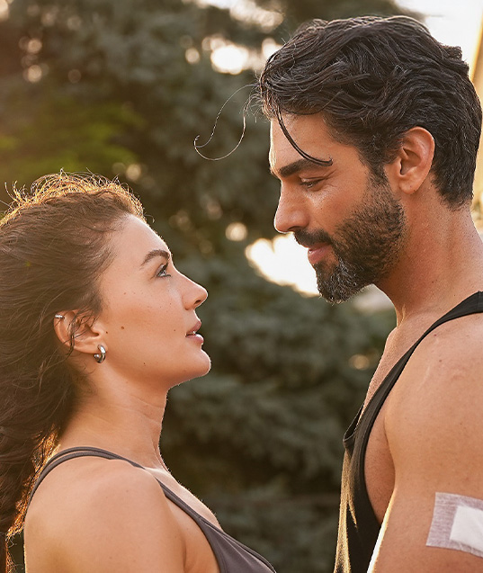 Iubire sub acoperire