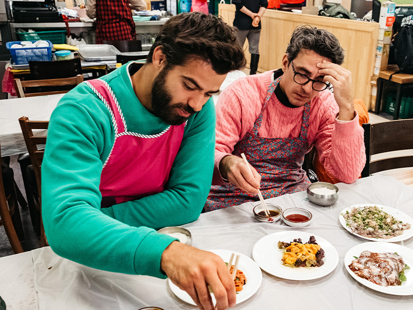 Asia Express | Drumul Eroilor